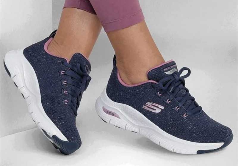 Welche Skechers für langes Stehen?